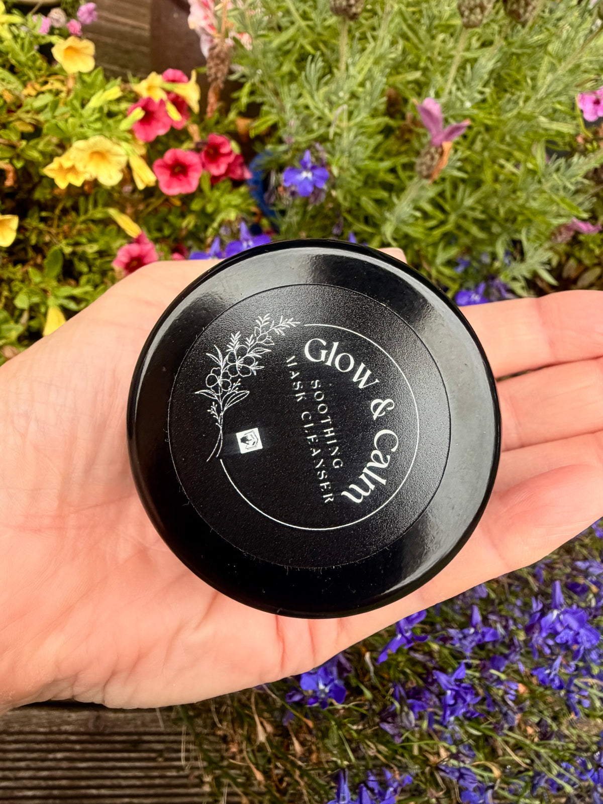 Glow & Calm Cleansing Mask